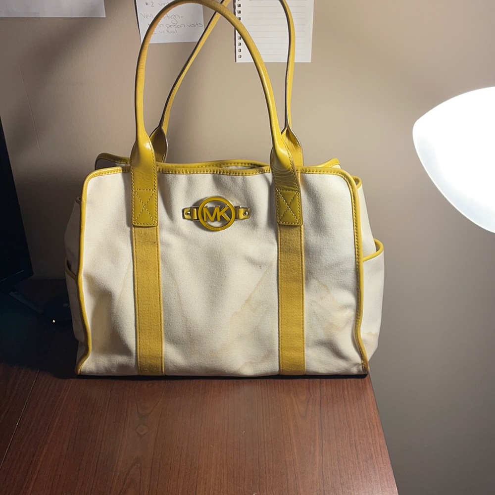 Micheal Kors tote